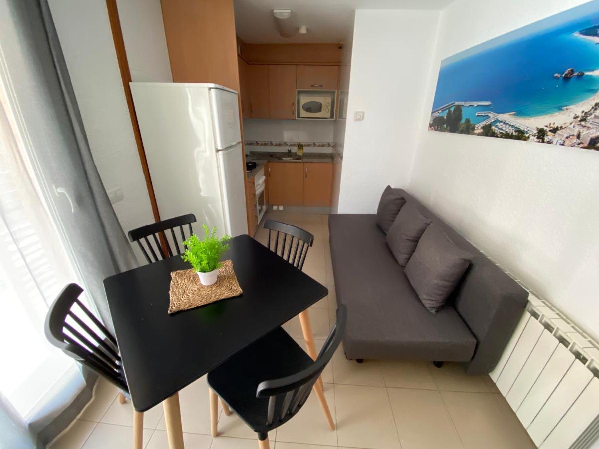 Apartamentos Ar Isern Blanes Exterior foto
