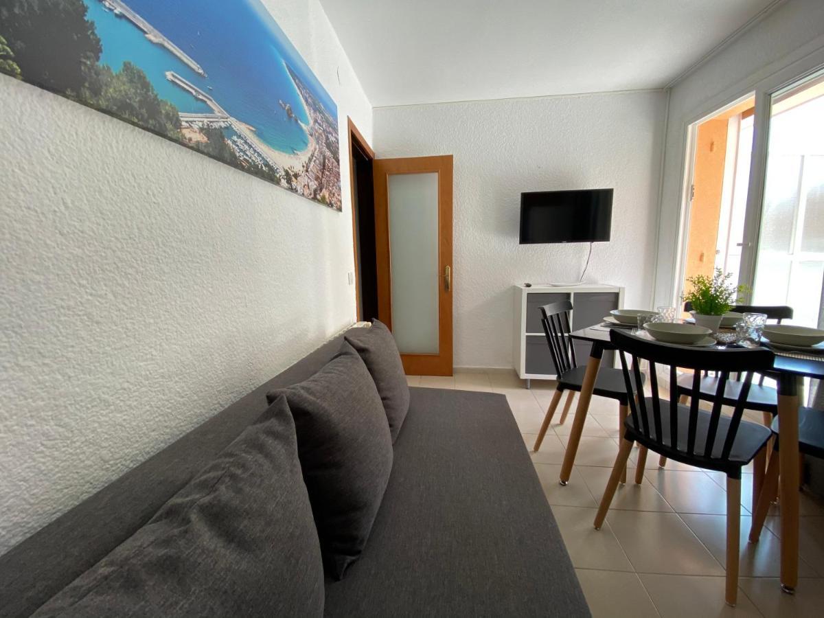 Apartamentos Ar Isern Blanes Exterior foto