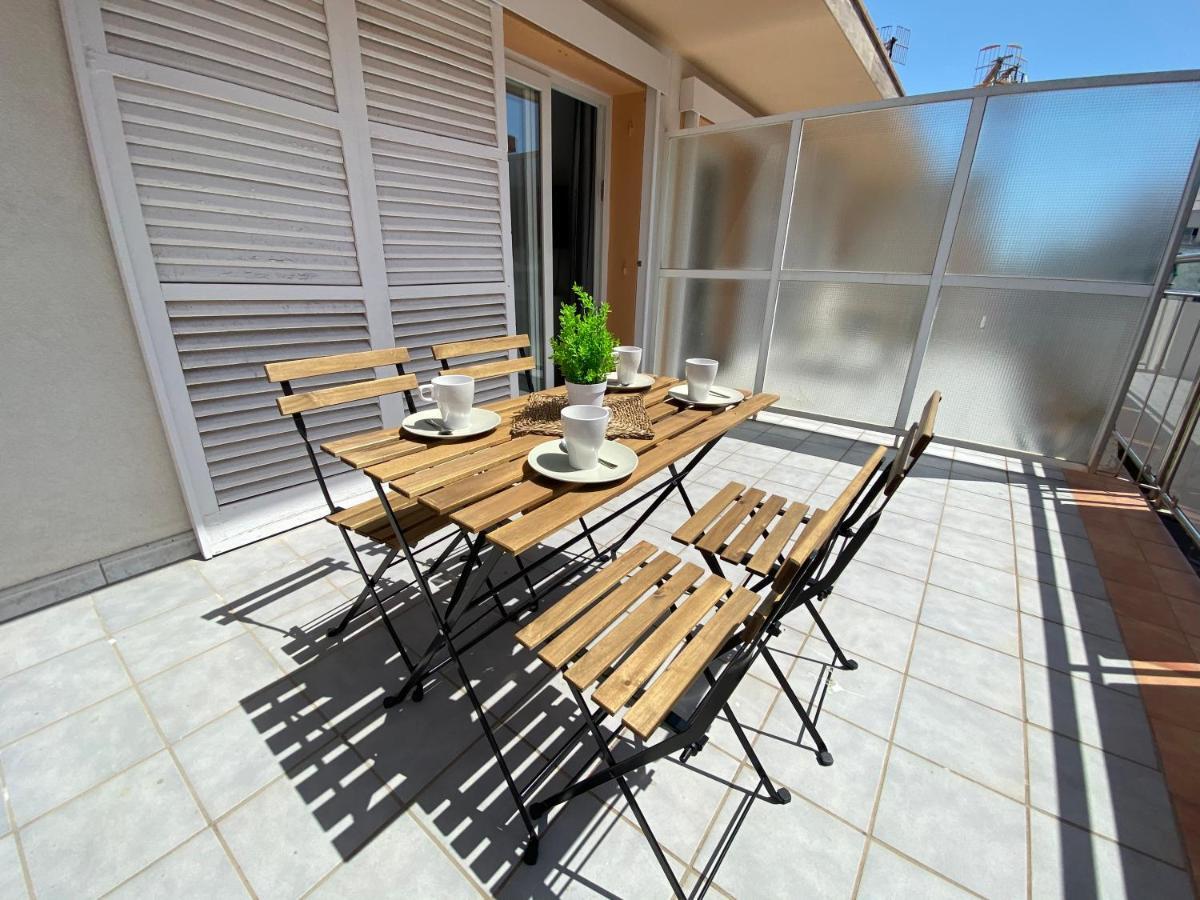 Apartamentos Ar Isern Blanes Exterior foto